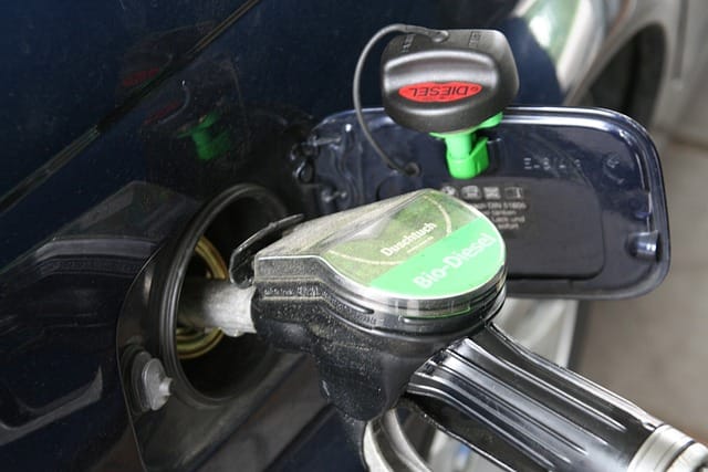 Risikoen for Dieselpest på en Lystbåd: Marinediesel vs. Diesel B10